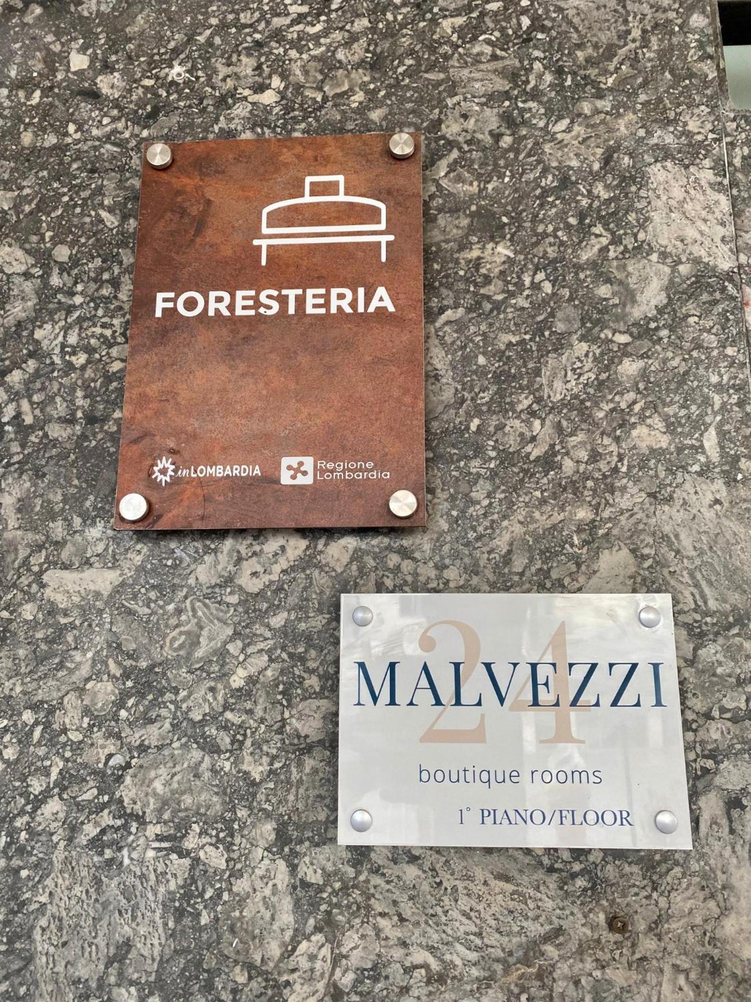 Malvezzi24 Boutique Rooms Desenzano del Garda Exterior photo